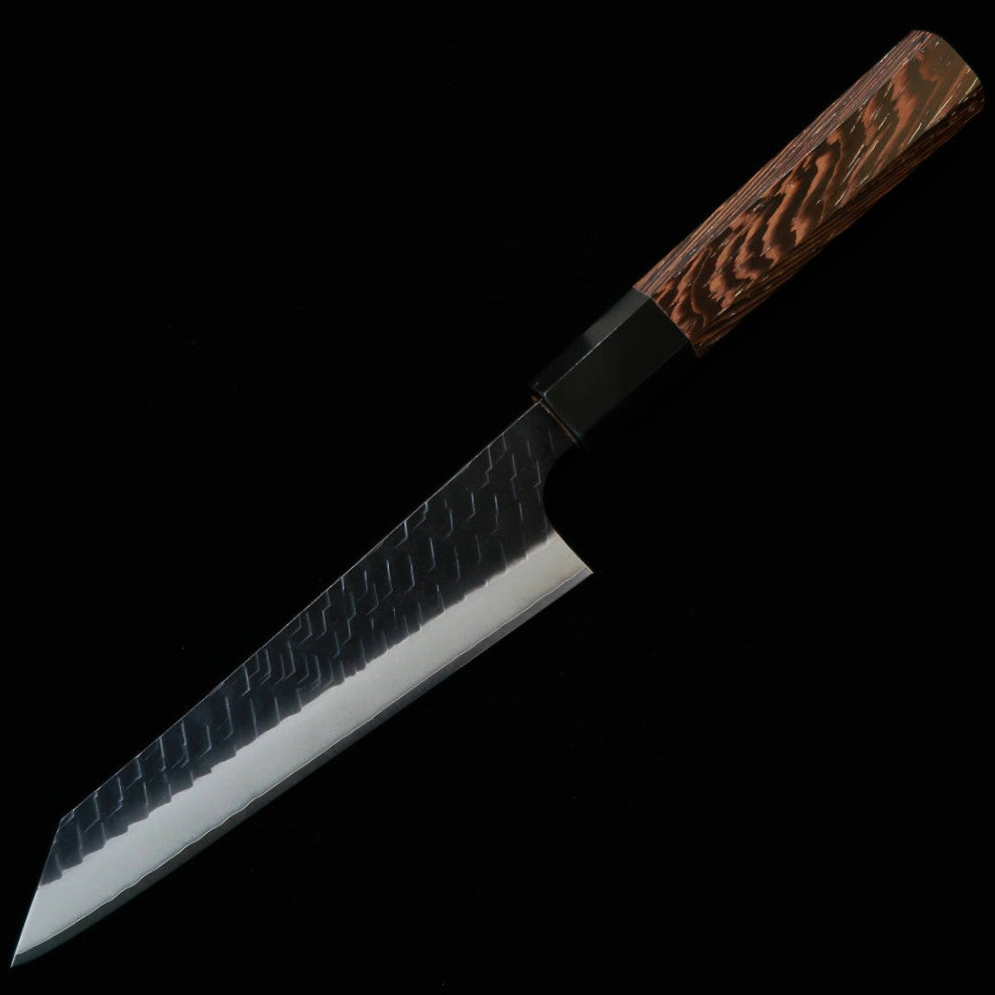 Couteau à désosser (Honesuki) Nigara (Nigara Hamono), acier SG2, finition Tsuchime Kurouchi (martelé et forgé brut), manche octogonal en wengé (170 mm)