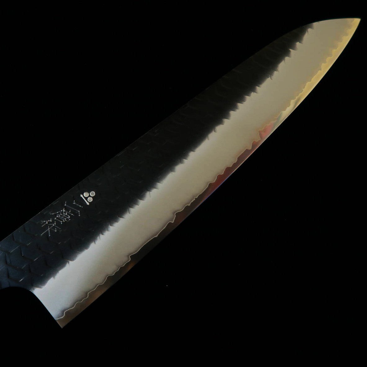 Couteau de chef (Gyuto) Nigara (Nigara Hamono), acier SG2, finition Tsuchime Kurouchi (martelé et forgé brut), manche octogonal en teck (240 mm)