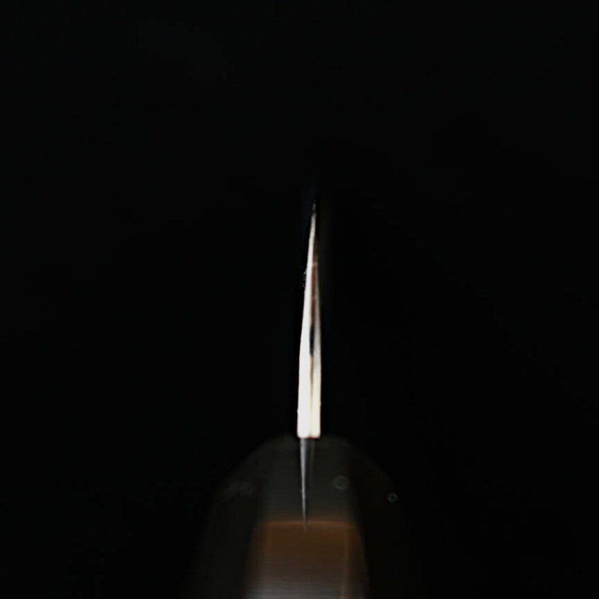 Couteau Kiritsuke d'office (Petty) Nigara (Nigara Hamono), acier Aogami Super (Acier Bleu Super), finition Tsuchime (martelé), manche octogonal en wengé (150 mm)