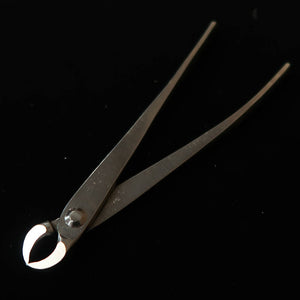 KANESHIN 兼進 Tijeras para bonsái, corte de nudos, mini, punta fina, acabado negro, No.8B