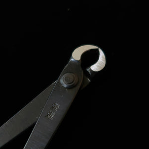 KANESHIN 兼進 Tijeras para bonsái, corte de nudos, mini, punta fina, acabado negro, No.8B