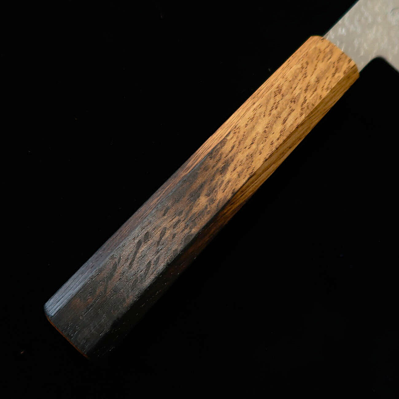 宮崎鍛冶屋  MIYAZAKI KAJIYA ZA18 鎚目ダマスカス サブゼロ - 椿 - 文化 - 焼漆樫柄 （180mm）