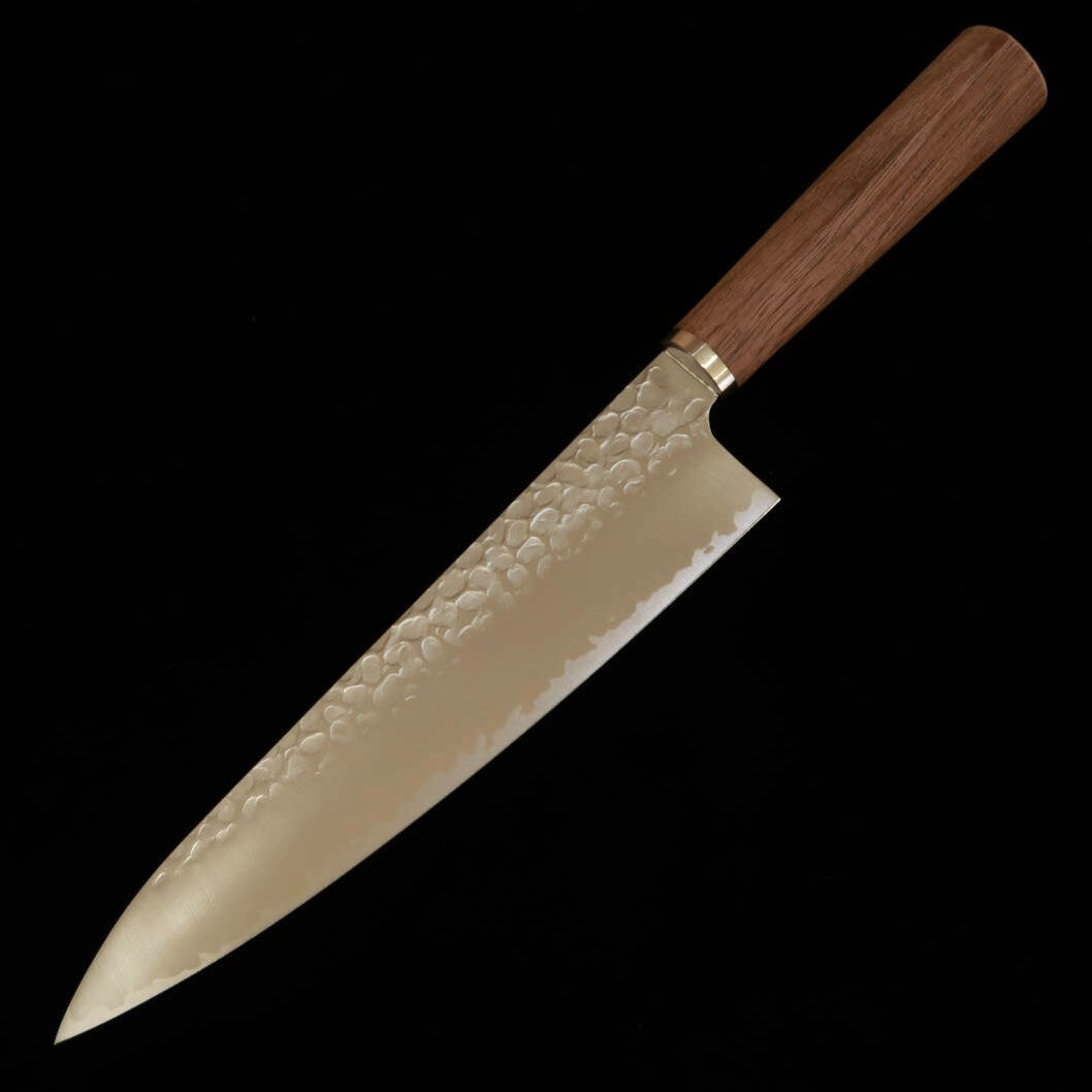 三浦 MIURA 牛刀 VG10 鎚目 ウォルナット柄（200mm）