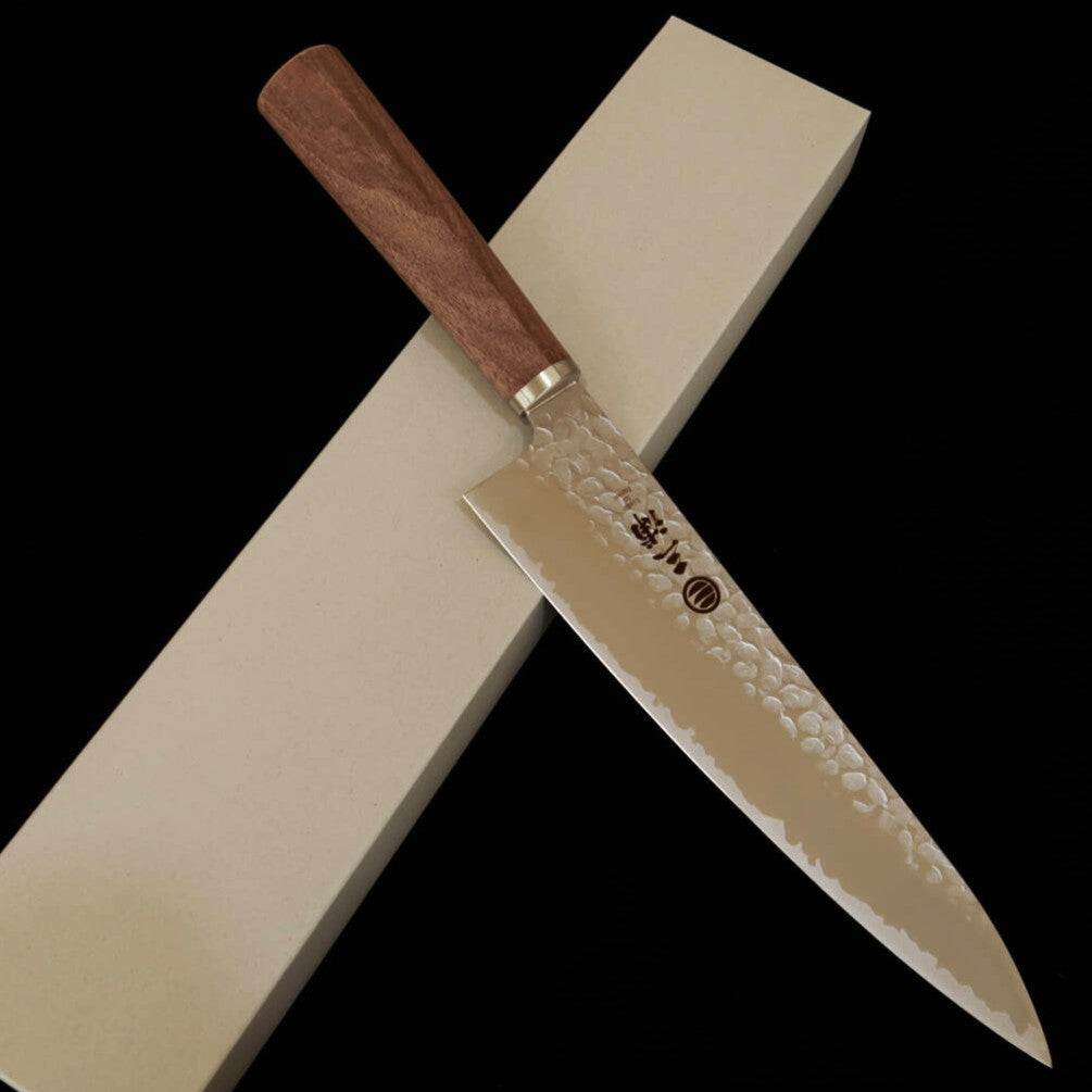 三浦 MIURA 牛刀 VG10 鎚目 ウォルナット柄（200mm）