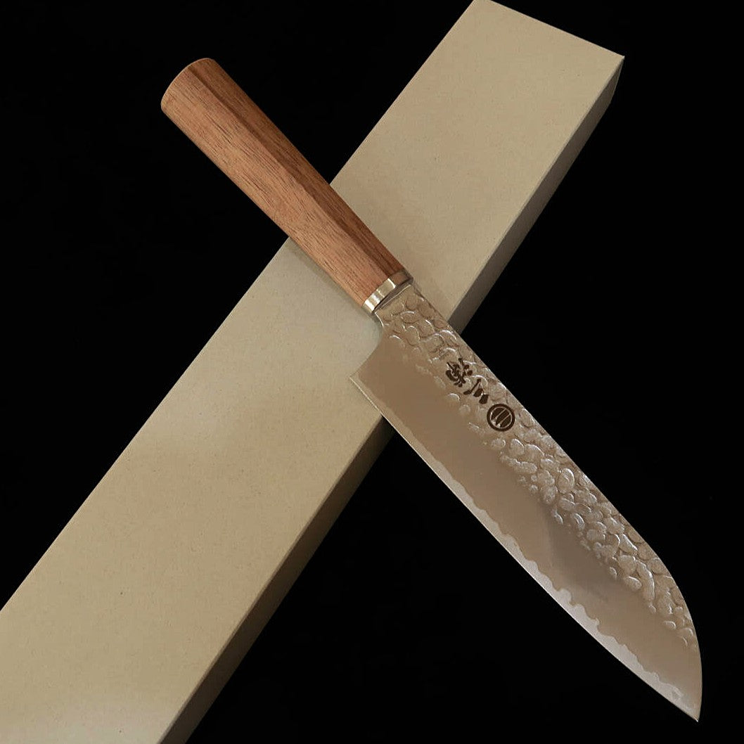 三浦 MIURA 三徳 VG10 鎚目 ウォルナット柄（165mm）