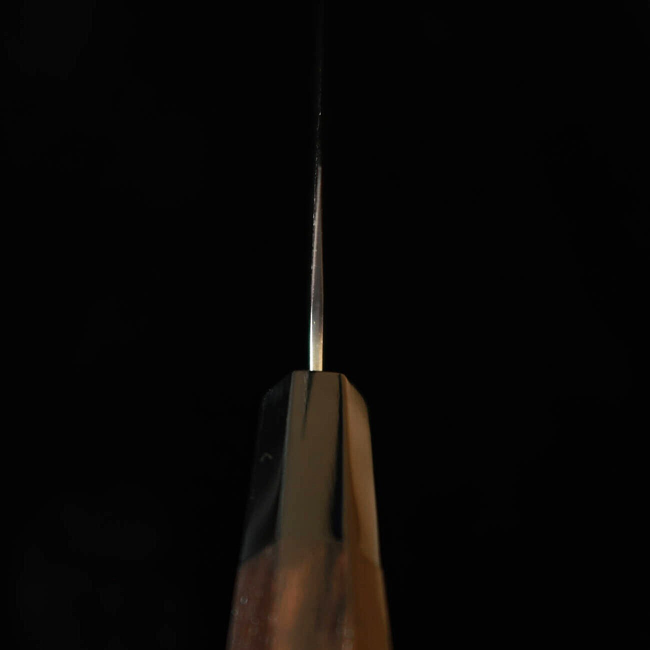 三浦MIURA 三徳 スウェーデン鋼 梨地 ダマスカス 黒檀八角柄（165mm）