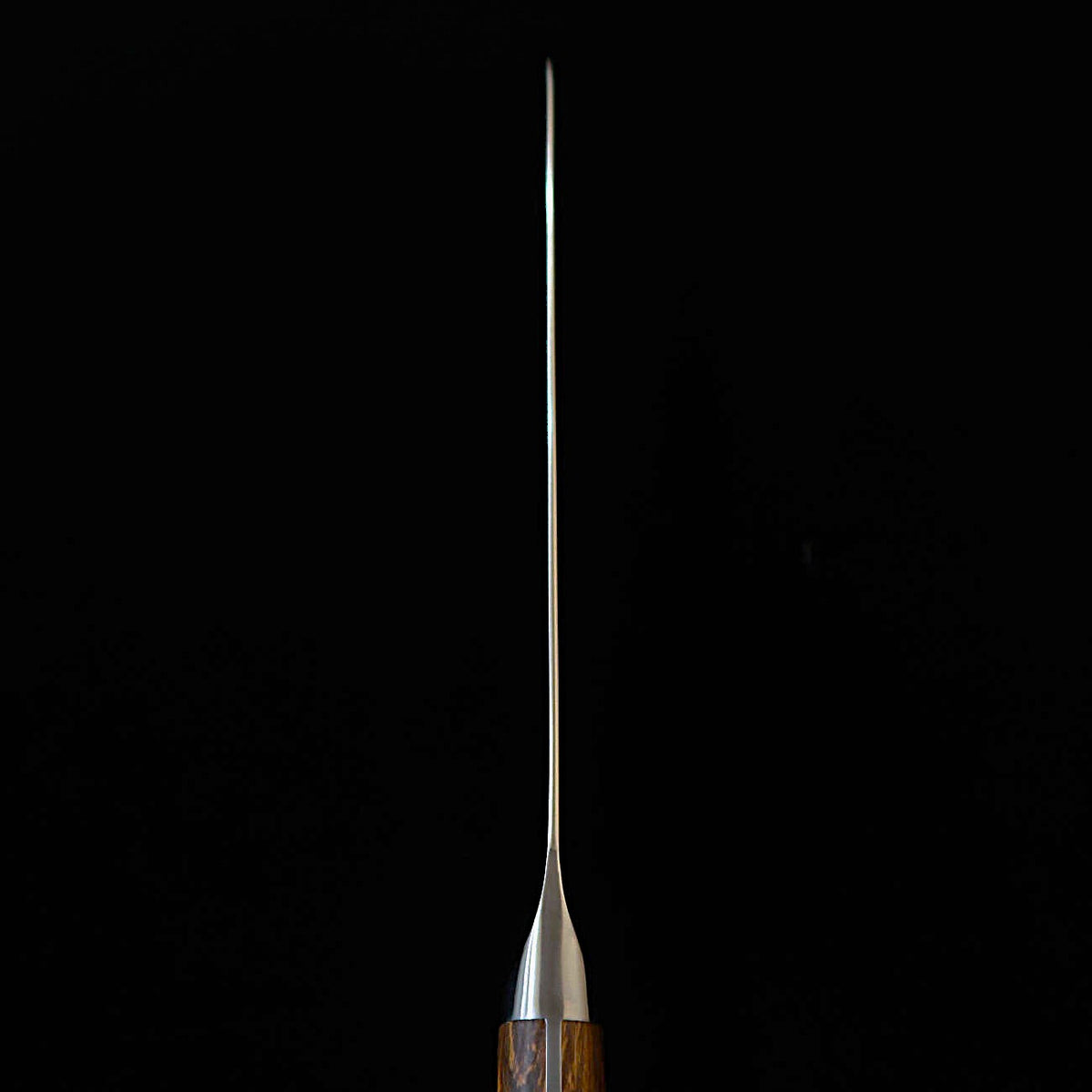 【Nouvelle référence】 Zanmai MCUSTA ZANMAI Classic 3 Damas, couteau à pain, manche en bois de fer (230 mm)