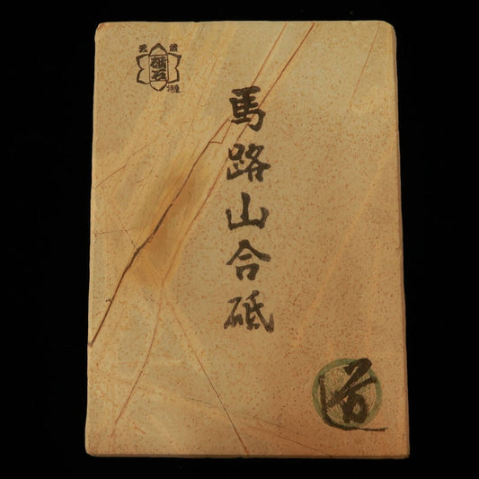 天然砥石 馬路山 レザー型 巣板 A 89×124×17mm