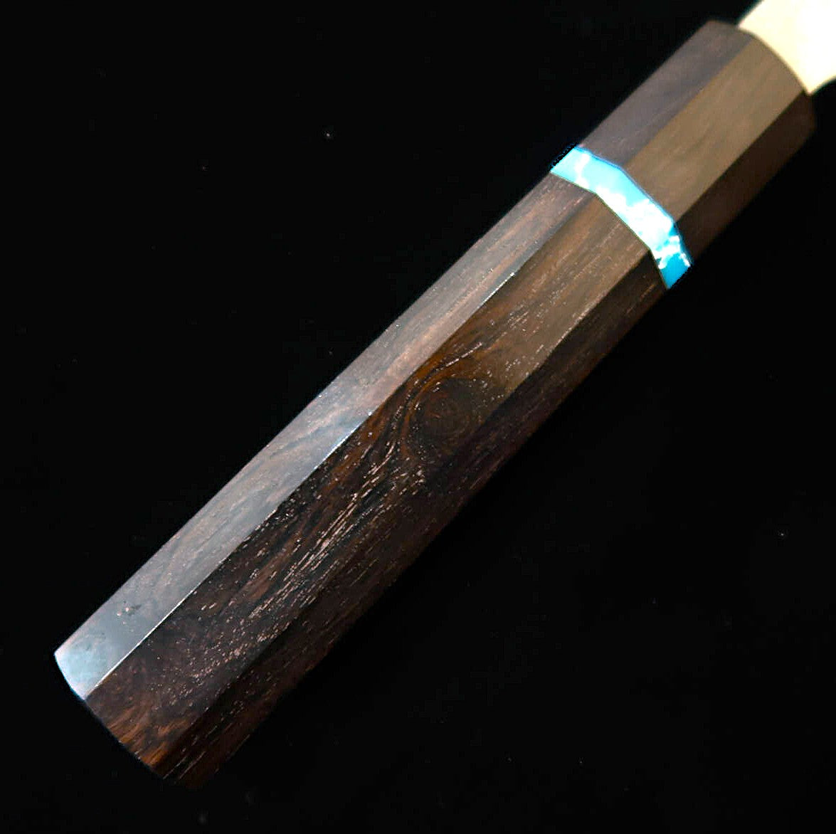 Miura MIURA Santoku SG2 Tsuchime with Octagonal Ebony and Turquoise Handle (165mm)