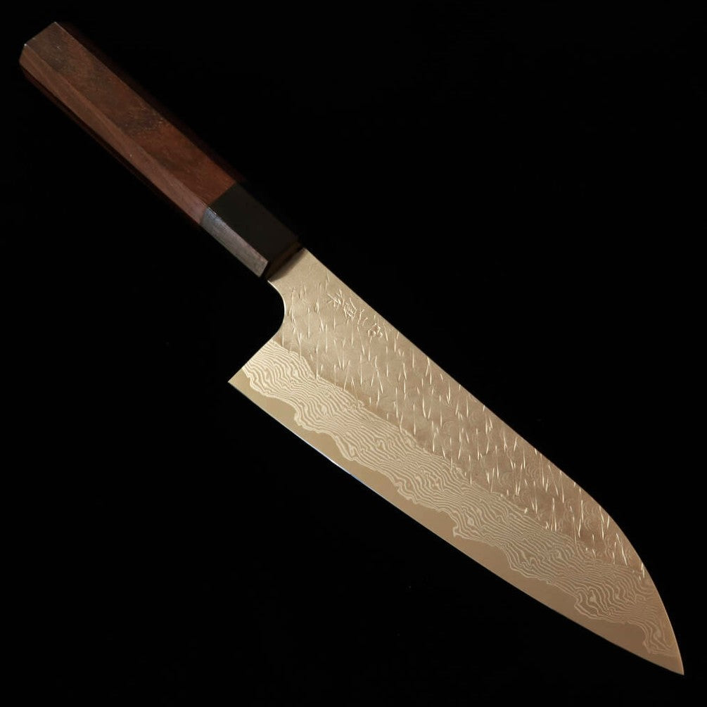 NIGARA Forging Works santoku SG STRIX, Damasco martelado, cabo em pau-rosa (165 mm)