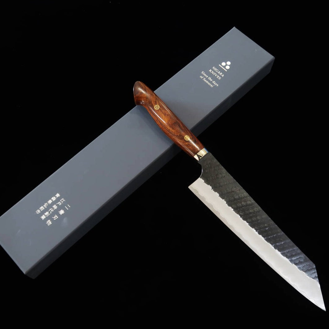 Nigara Forged Cutlery NIGARA Kirituke Gyuto SG2, acabamento preto, martelado, cabo de madeira de ferro (240mm)