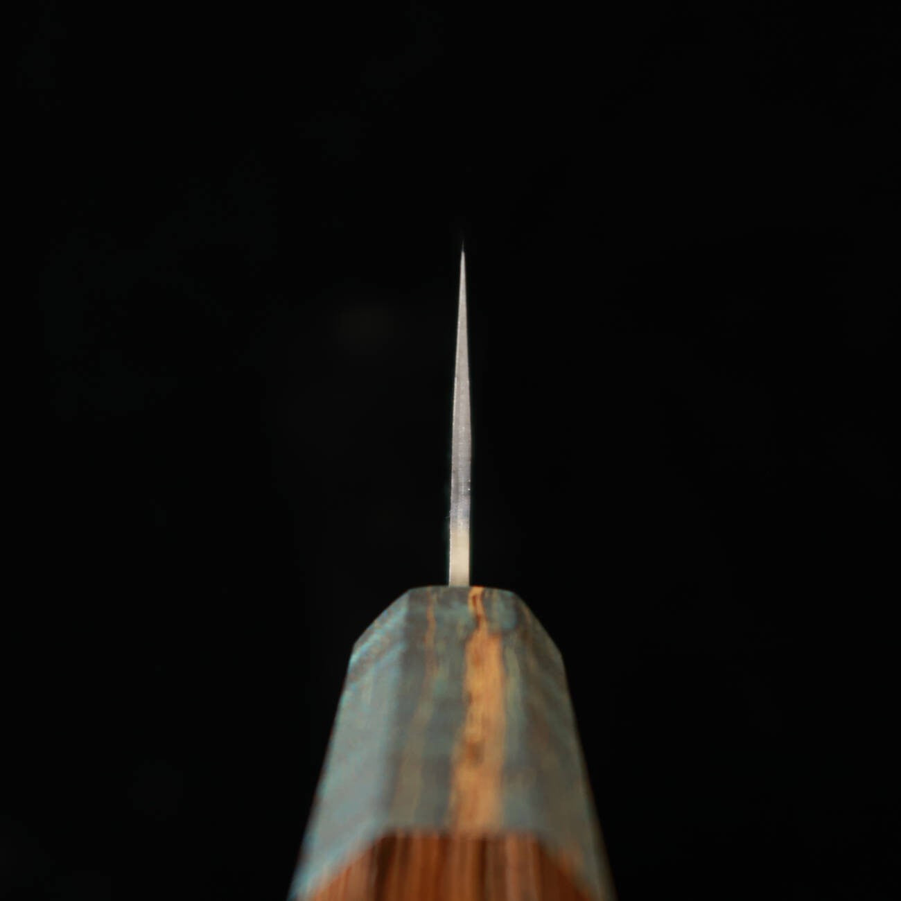 三浦MIURA 吹雪 三徳 SG2 鎚目 鉄刀木/海青柄（170mm）