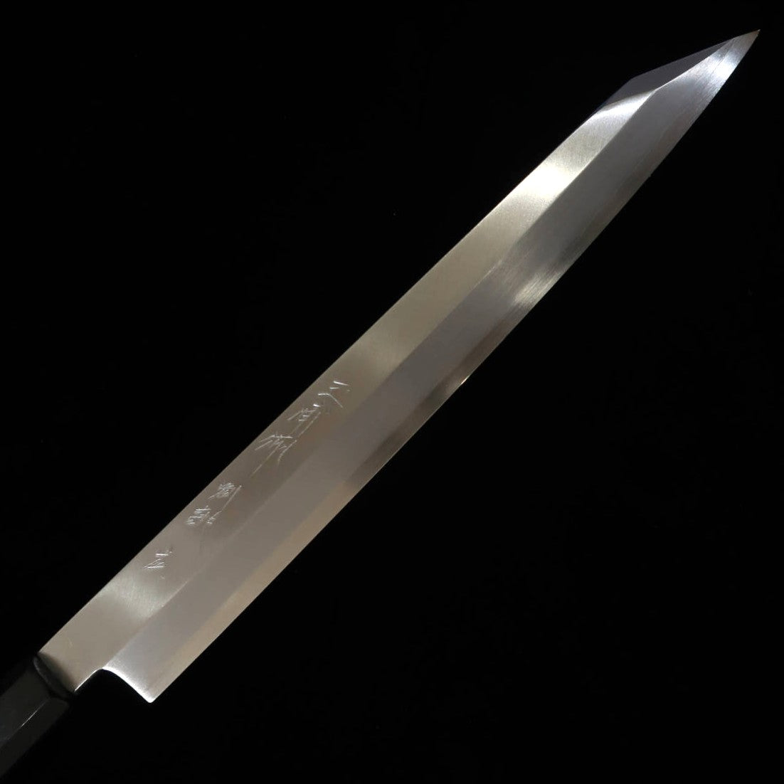 【Chef Hiro × Miura】Miura Kai sur commande "Hiro" Gin-3 Kasumi, bague buffle noir et argent, manche octogonal en ébène, yanagiba kiritsuke 9 sun (270mm)