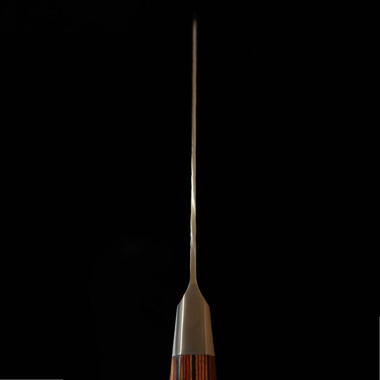 涼風 牛刀 粉末ハイス鋼 鎚目 ダマスカス 積層強化合板柄（210mm）