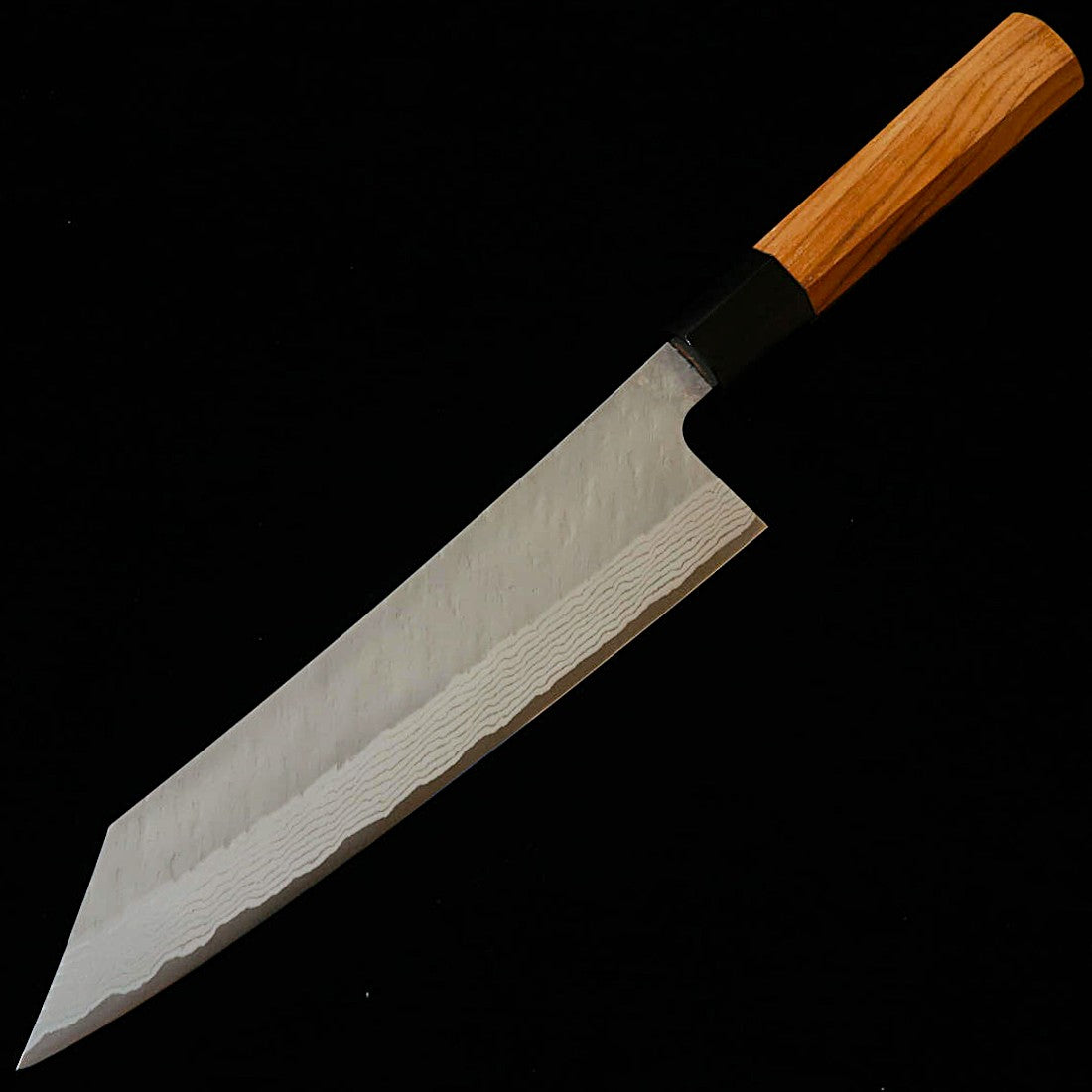 Nigara Hamono NIGARA VG10 Hammered Damascus Kiritsuke Gyuto with Teak Handle (240mm)