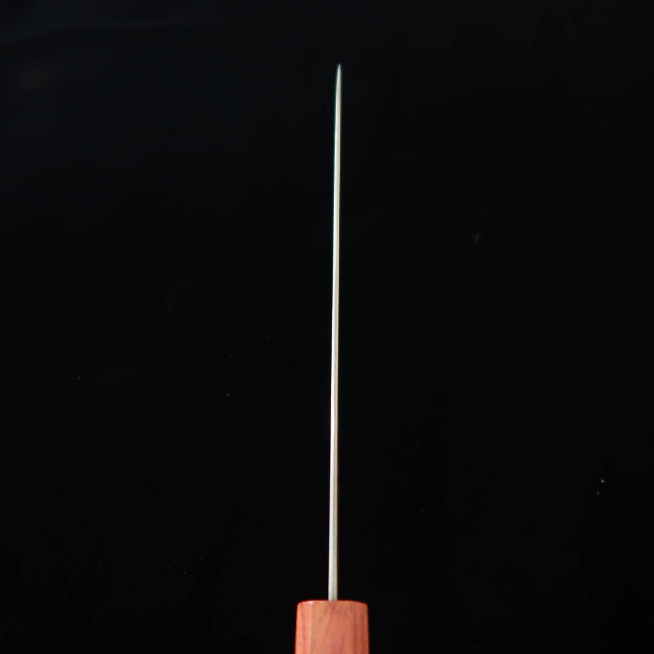 石鎚ISHIDUCHI　牛刀　VG10　67層ダマスカス　黒檀八角紫檀口　（210ｍｍ）