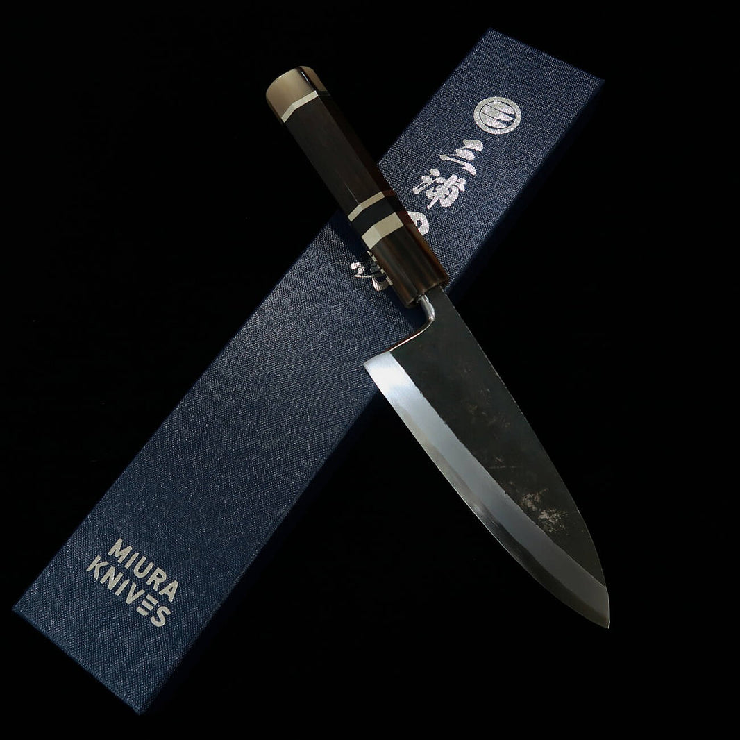 三浦頂MIURA Itadaki 田中義一 出刃 白紙二号 黒打 黒檀銀巻柄 （150mm）