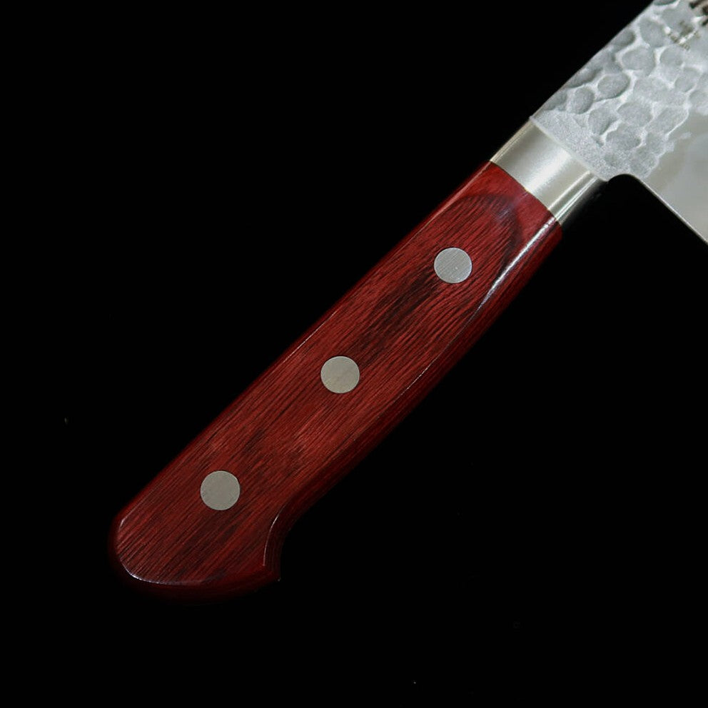 MIURA Santoku AUS8 Padrão martelado Cabo laminado vermelho (180mm)