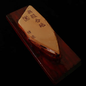 Pedra de amolar natural Okudono Aoto Coppa com base 60 × 151 × 22 mm