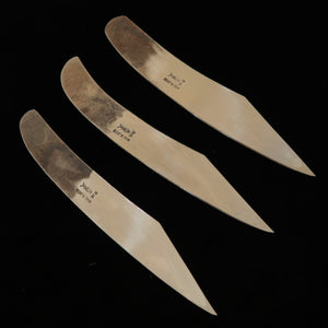 IKEUCHI 池内刃物 Cuchillo de injerto pequeño, obra de Mikihisa, acabado martilleado, tipo pistola (24–30 mm)