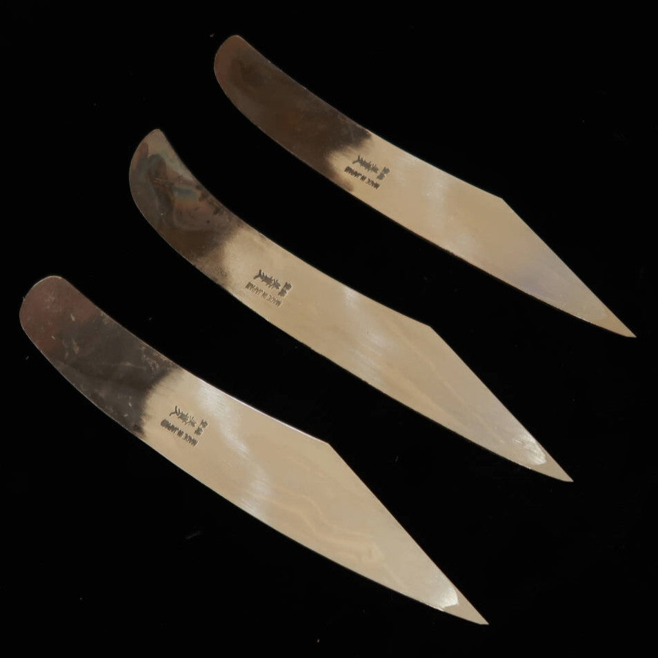 Ikeuchi Hamono IKEUCHI cuchillo de injerto pequeño Mikihisa, acabado negro forjado, tipo pistola (24–30 mm)