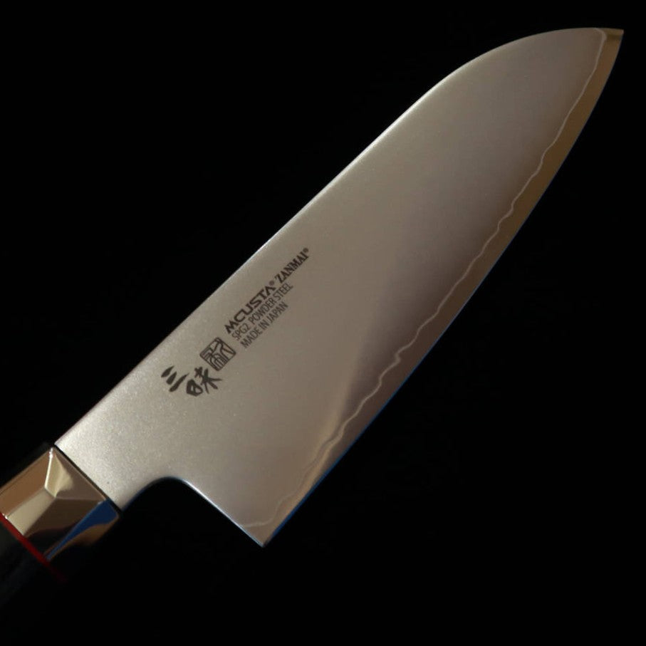 Santoku pequeño 【Nueva referencia】MCUSTA ZANMAI Zanmai Revolution 3 Negro (150 mm)
