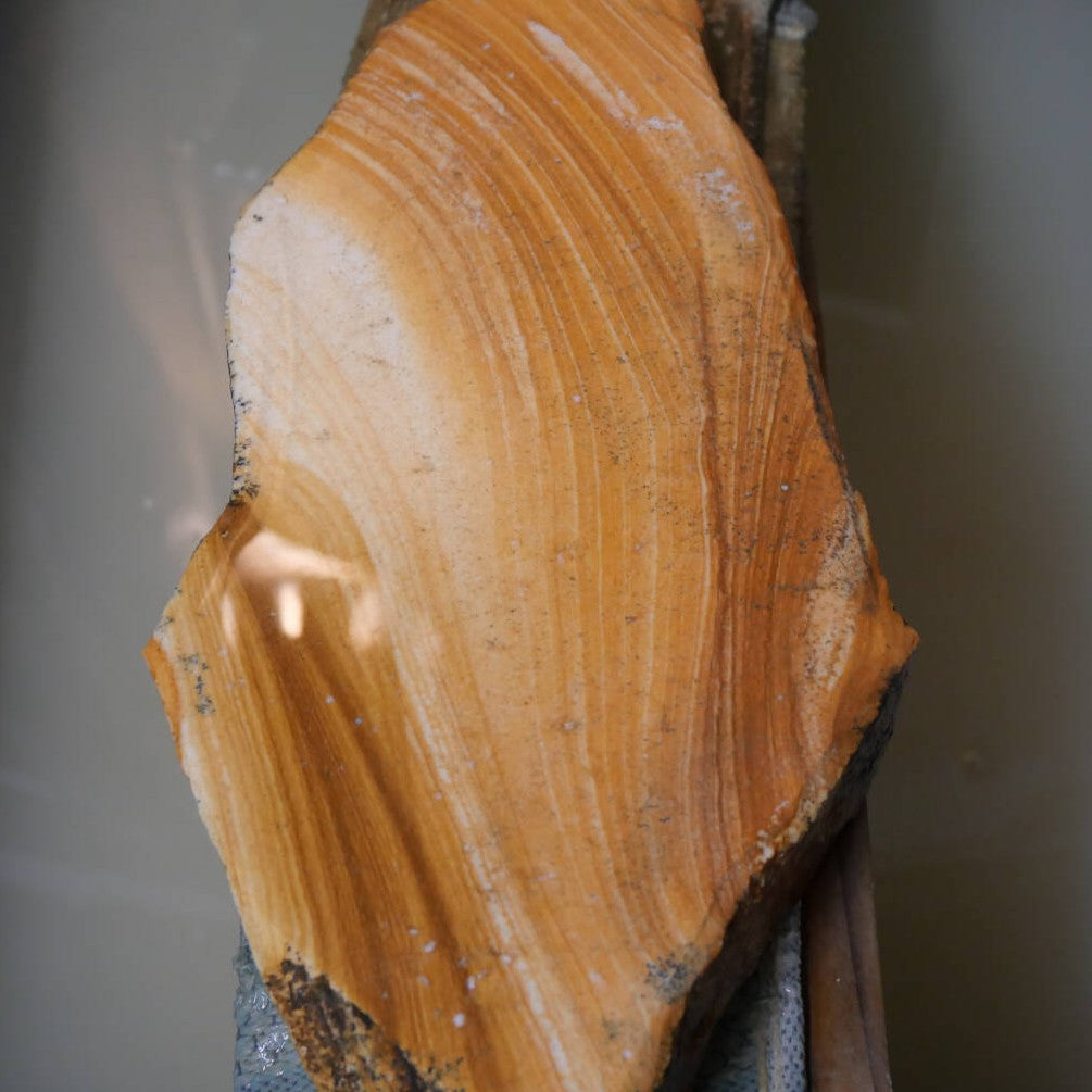 澪つくしひめ 天然砥石 伊豫銘砥 M47　木目 木箱入り　111×238×35ｍｍ