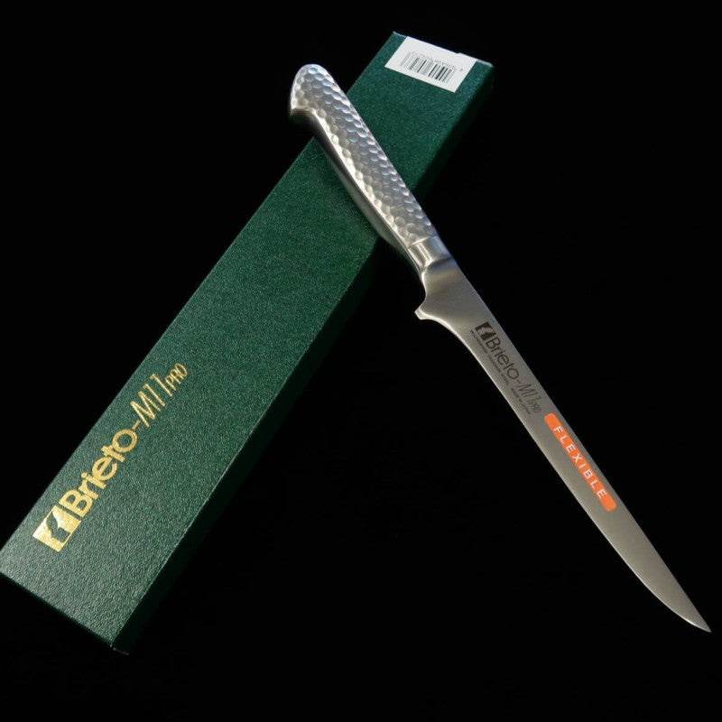 Brieto M11PRO cuchillo deshuesador flexible M127, acero molibdeno (160 mm)