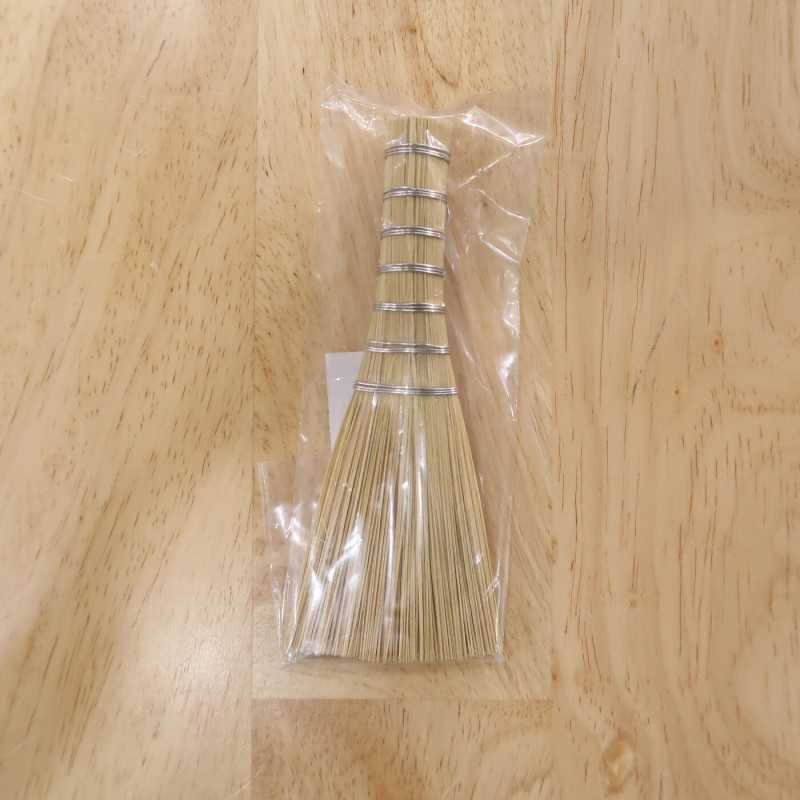 おろし金掃除用ブラシ