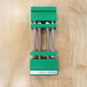Soporte para piedra de afilar de Marie 3 Giken verde