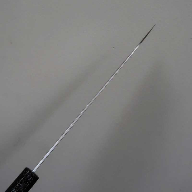 Miura MIURA Uzunami Gyuto SLD inox, manche octogonal en chêne laqué (210/240 mm)