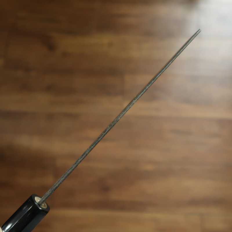 Sakai Kikumori Kikuzuki Kuro Nakiri Shirogami Nº 2 acabamento kurouchi cabo octogonal em magnólia e chifre de búfalo (180mm)