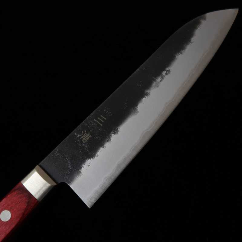 三浦 MIURA 青紙スーパー 三徳 黒打ち槌梨地 赤合板 (180mm)