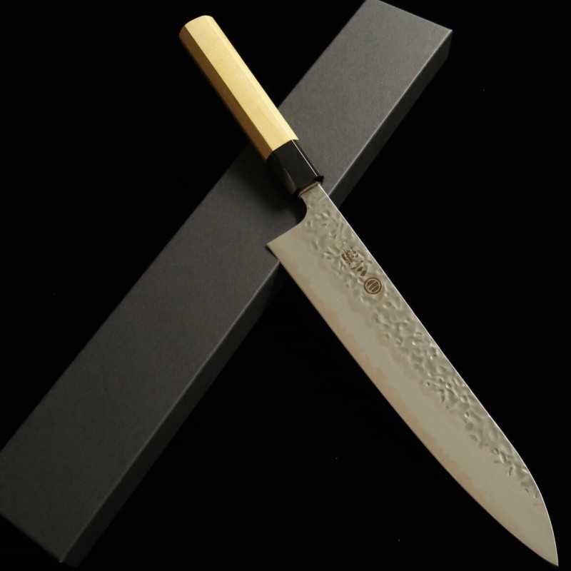 MIURA Miura Gyuto Shirogami #1, acabado martillado, mango octogonal de magnolia y cuerno de búfalo (240 mm)